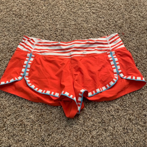 Lululemon Racer Short - Picture 6 of 7